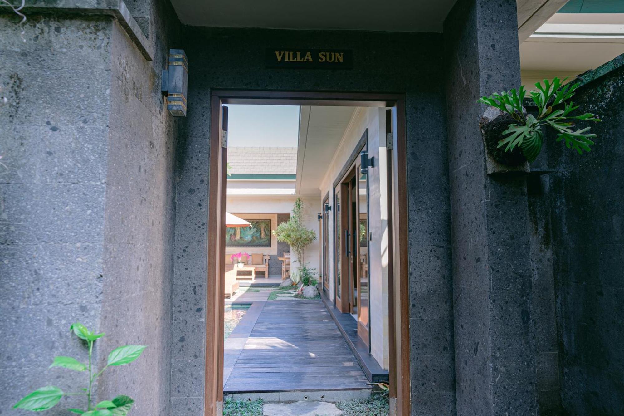 2 Seasons Villa Sun - Luxury With Private Pool ウブド エクステリア 写真